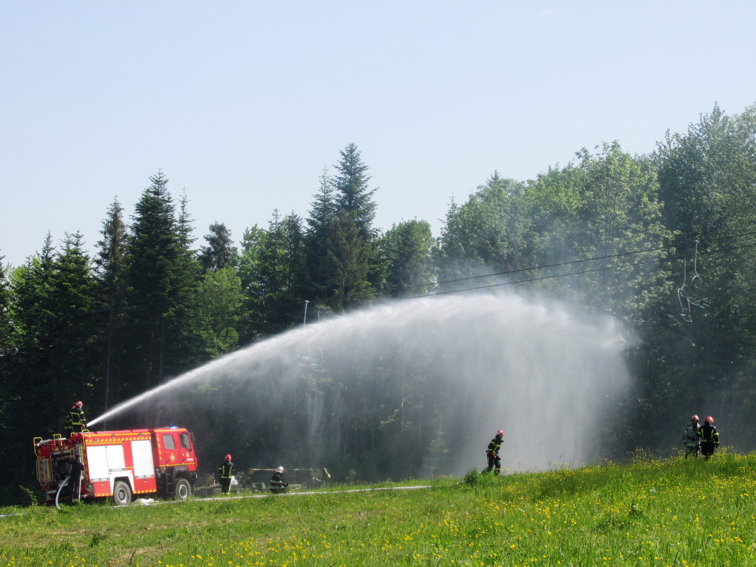 Пожежно-тактичне навчання щодо гасіння лісової пожежі